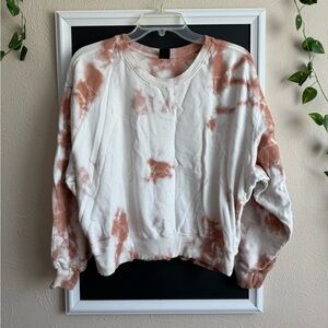 AR-33 Tie-Dye Sweatshirt